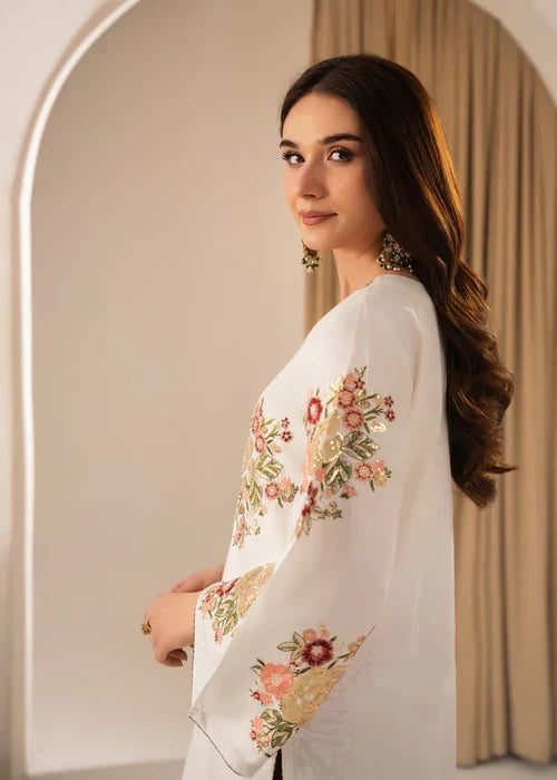 Alaya 2 Piece Embroidered Lawm