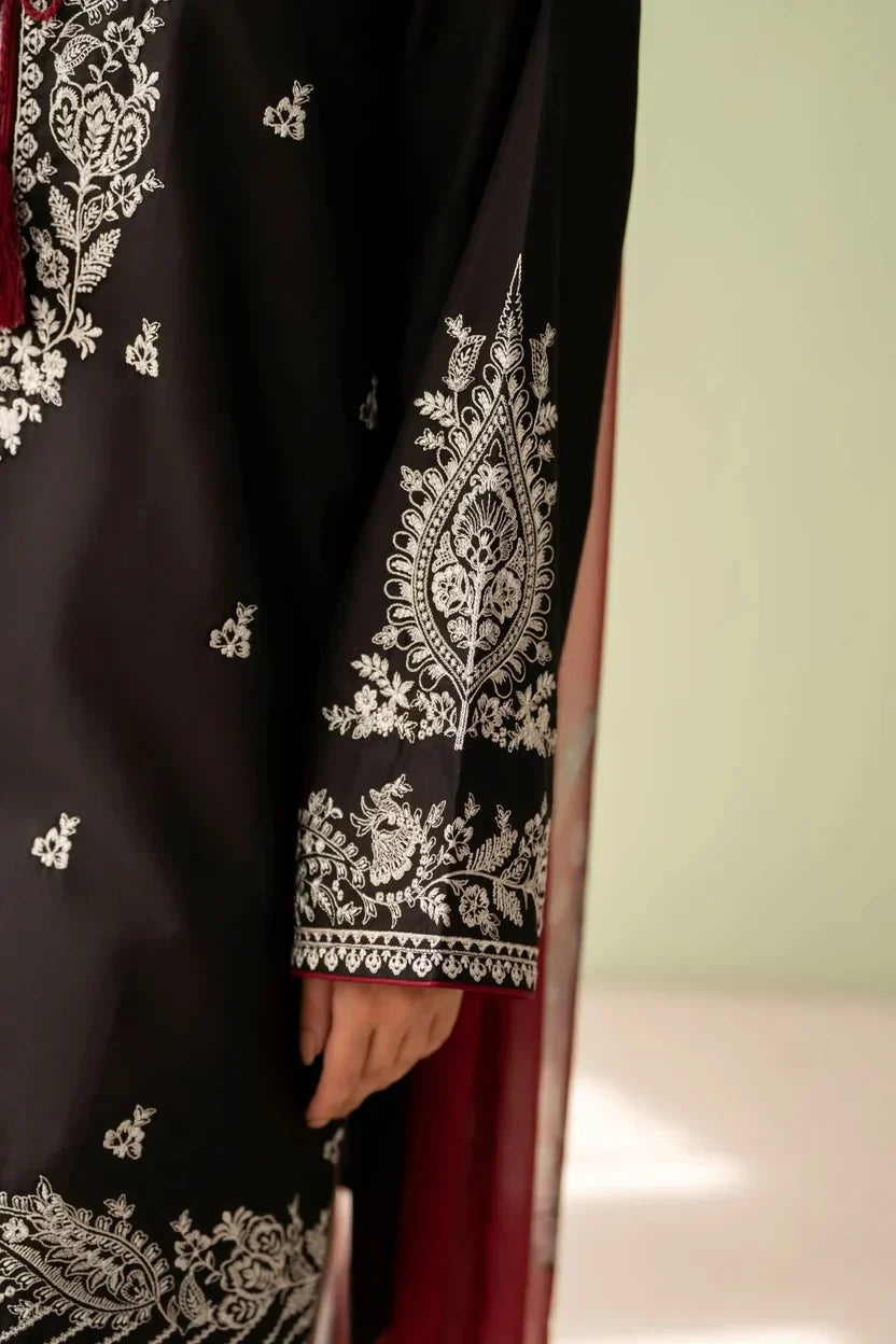 Gul e Siyah 3 Piece Embroidered