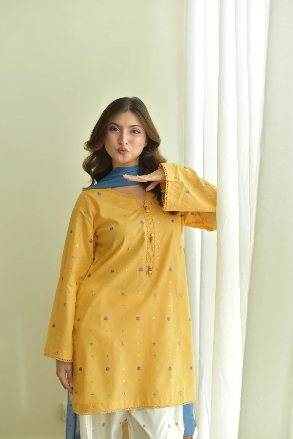 Mustard Yellow jatti 3pc