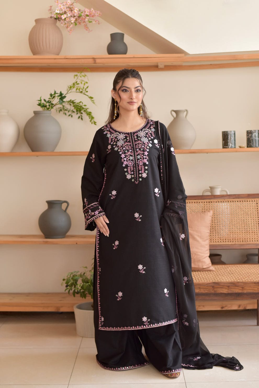 Jet Black Floral Emb 3pc