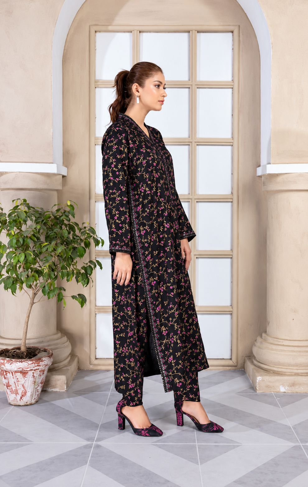 Black Floral Printed 2-Piece Suit